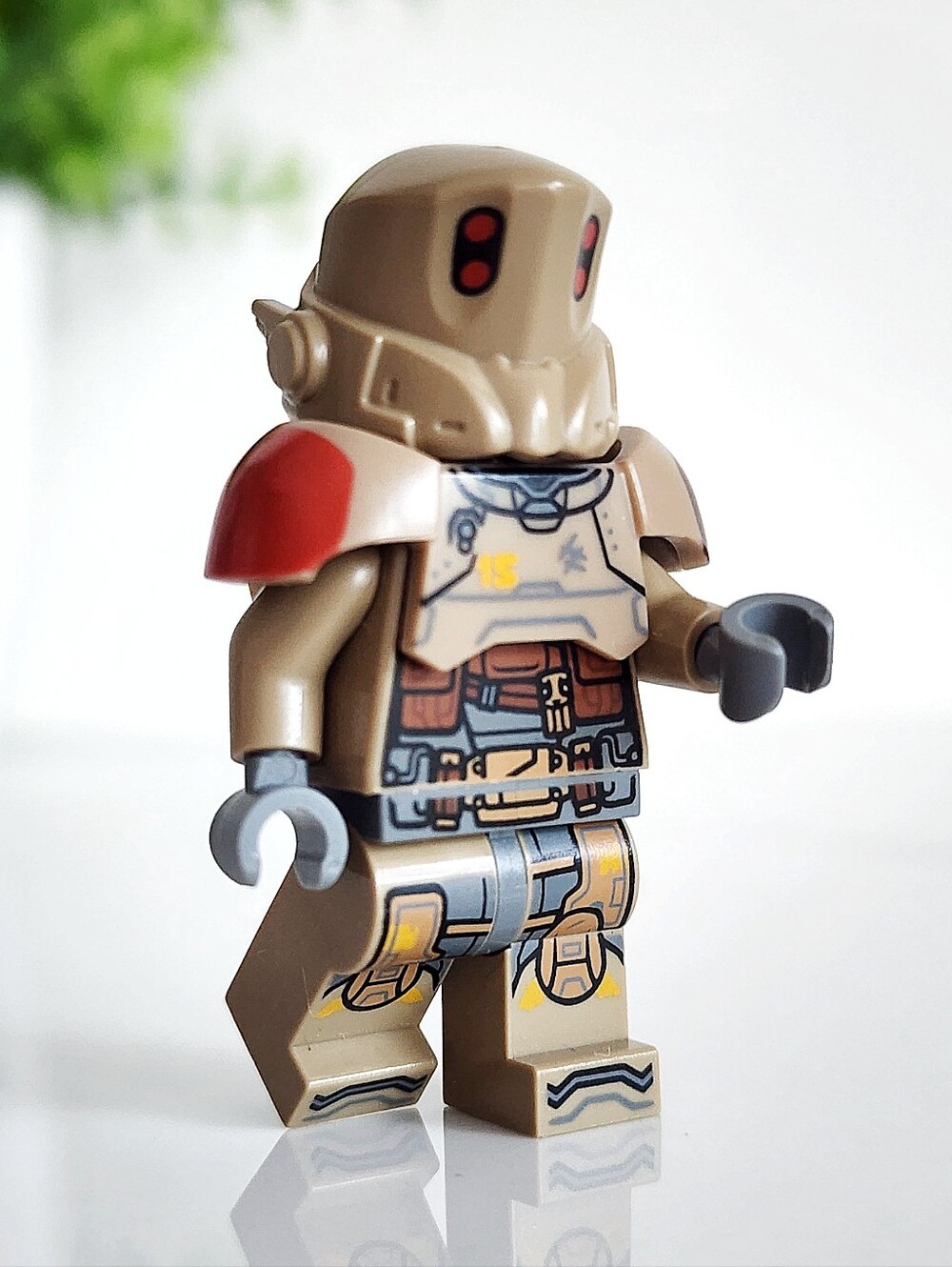 🤎 Authentic LEGO Disney Pixar Lightyear Izzy Hawthorne minifigure